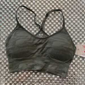 Pro fit sportswear seamless bra